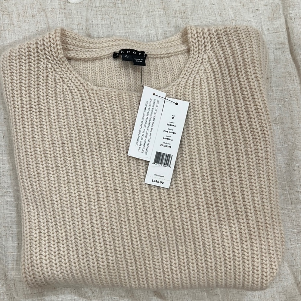 Theory short sleeve wool blend sweater